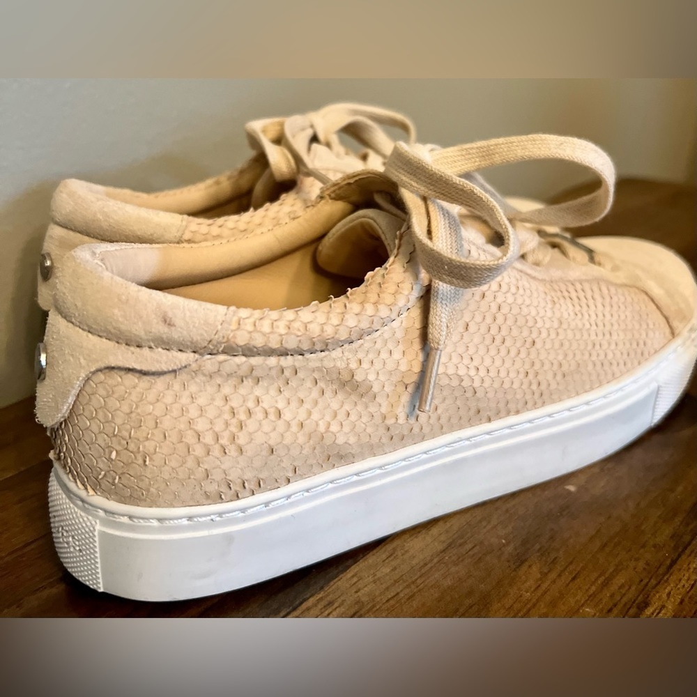 J Slides | Sand & White Lacee Leather Sneaker - Women’s 6.5 - Picture 8 of 10
